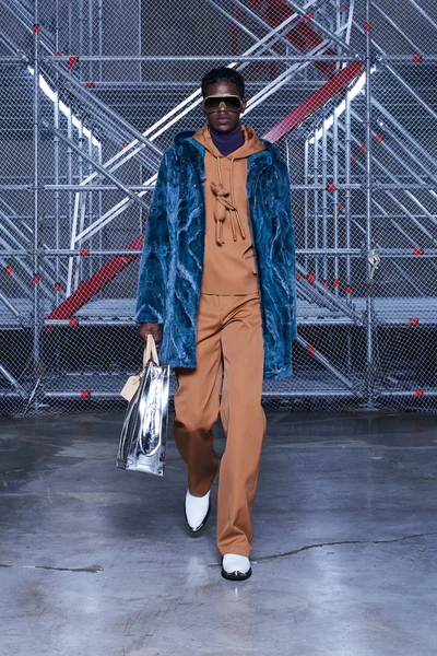 Look 79